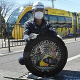 マンホールふたにLRTデザイン　宇都宮・清原地区市民センター前に設置　