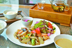中国料理　桃李プレートランチ（週替わり）