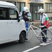 車と出合い頭に衝突、自転車の女子高生が重体　宇都宮の交差点