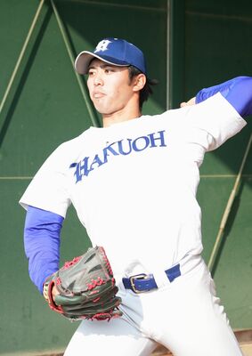 投手陣のけん引役として期待が懸かる白鴎大の吉田主将