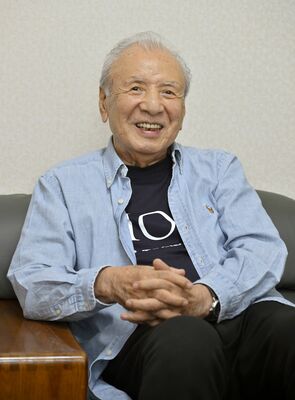 「地元ライブが楽しみ」と話す渡辺貞夫＝東京都新宿区、河野光吉撮影