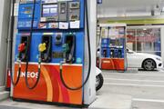 ガソリン価格、年末160円も