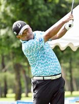 寺西65で単独首位　北関東シニアオープンゴルフ・予選ラウンド