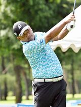 寺西65で単独首位　北関東シニアオープンゴルフ・予選ラウンド