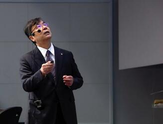 ノーベル賞の坂口さんが講演