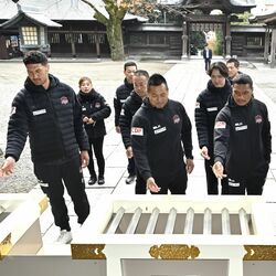 ラグビー・ホンダヒート、宇都宮で初の必勝祈願 新シーズンはグリスタでホーム戦も