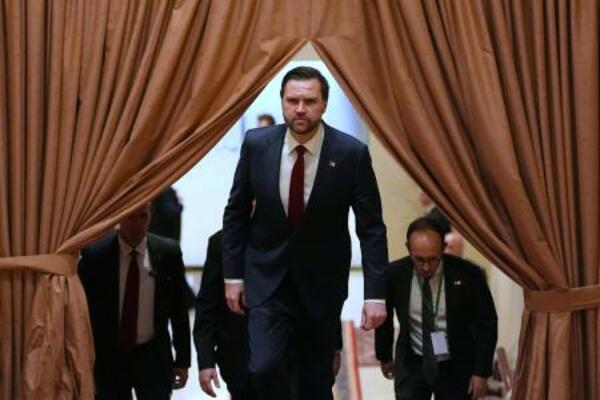 　バンス米副大統領＝１１日、イスラマバード（ゲッティ＝共同）