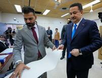 イラク、首相勢力が過半数届かず