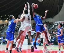 女子白鷗大準優勝　全日本大学バスケットボール