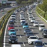 県内、お盆帰省ラッシュ　東北道で最大41キロ渋滞