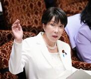 初選挙の時に「自転車でこけた」