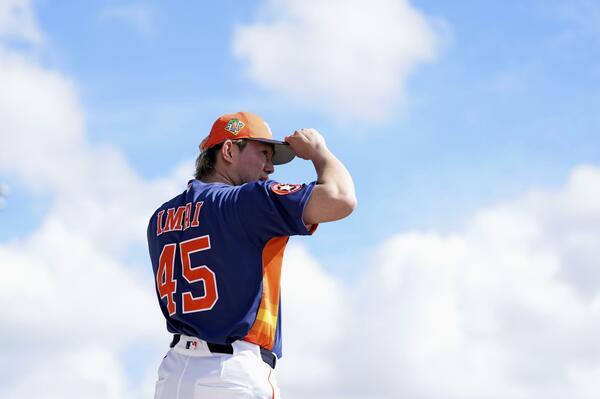 キャンプ初日を迎えた今井。高みを目指し、メジャー１年目に挑む＝米フロリダ州ウェストパームビーチ