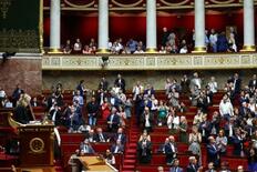 仏、終末期「死への援助」法成立