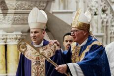 親トランプから移民寄りに