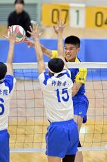 ブロック絞って攻撃へ