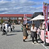 創立９０周年でフェス　鹿沼・北小　国内最大級の現役木造校舎ツアーも　多世代の卒業生が交流