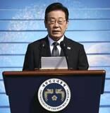 李大統領「憲法守る軍に」