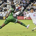 栃木シティが奈良に快勝　今季初の４連勝で暫定首位、４試合連続無失点　両…