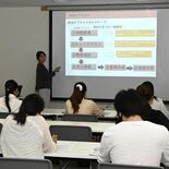 主婦向けに再就職支援　ユーユーワールド、宇都宮で履歴書の書き方講座　1…