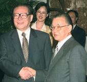 貫いた「端正」な理論家