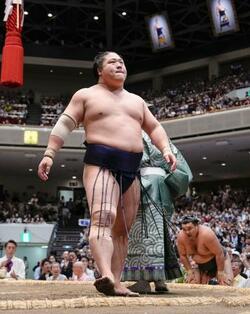 若隆景、２５場所ぶりの優勝