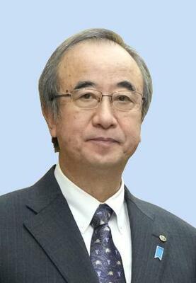 　新潟県の花角英世知事