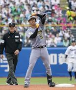 若虎１、２番で先制点