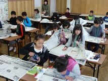 スクラップの仕方学ぶ　大田原小