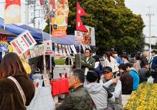 群馬・大泉で「世界グルメ横町」