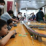鉄道模型の“運転”満喫　制服着用体験も　栃木駅で初の電車まつり