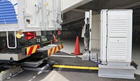 EVトラック 無線充電実験