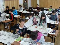 スクラップの仕方学ぶ　大田原小