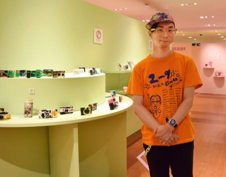 　平成文化研究家の山下メロさん＝東京・渋谷