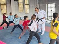 ガザの空手教室、子どもの支えに