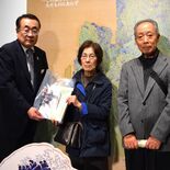 来場者１万人突破　県立美術館「文晁と北斎」展　21日から一部展示替え