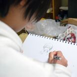 ＜５＞不登校が「当たり前」　家の床一面に“ごみ”