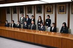 仏オルレアンへ 派遣団意気込み