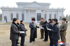 金氏、ロシア派兵記念館で指示