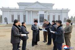 金氏、ロシア派兵記念館で指示