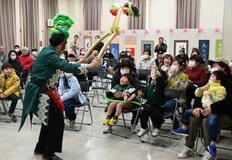 自治会の発足５０周年を祝う