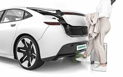 シェフラーの「ハンズフリーアクセスセンサー」、車両 アクセスのための革新的センサーソリューション
