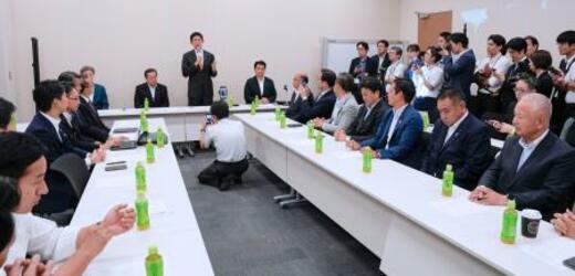 小林氏、出馬意向を表明