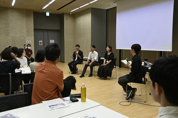 宇都宮ワガママ会議で行われたトークセッション