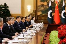 中国、友好国と対日圧力
