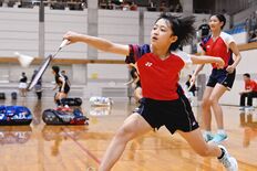 バドミントン女子ダブルス、皆川・田中組が優勝　栃木県中学総体　上級生た…