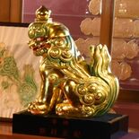 黄金に輝くこま犬獅子奉納　1250年記念　真岡の大前神社