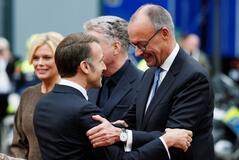 独統一３５年式典  仏大統領が出席