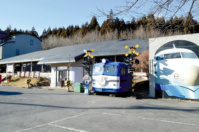 那須インターから車で約５分ほど