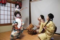 横浜開港から昭和に活躍「横浜芸者」再興を