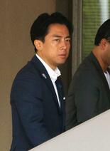 小泉進次郎氏、総裁選出馬を伝達